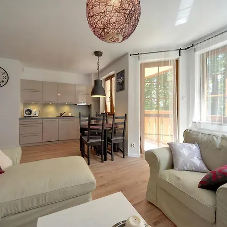 Eleganckie I Stylowe Sun Seasons 24 W Karpaczu Z Parkingiem By Renters