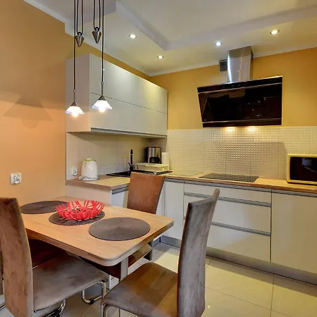 Apartamenty Sun Seasons 24 - Leśny Dom *