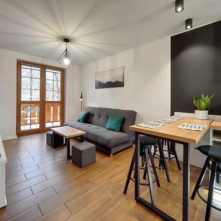 Apartamenty Sun Seasons 24 - Leśny Dom * Karpacz