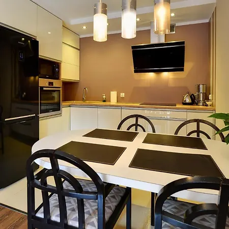 Eleganckie I Stylowe Apartamenty Sun Seasons 24 W Karpaczu Z Parkingiem By Noclegi Renters *