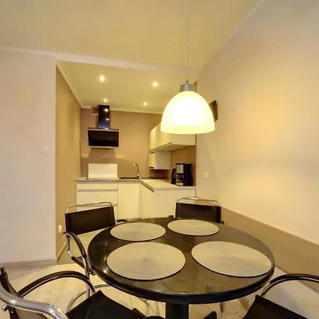 Eleganckie I Stylowe Apartamenty Sun Seasons 24 W Karpaczu Z Parkingiem By Noclegi Renters Apartment *