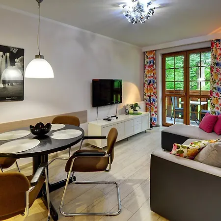 Eleganckie I Stylowe Apartamenty Sun Seasons 24 W Karpaczu Z Parkingiem By Noclegi Renters Apartment Karpacz