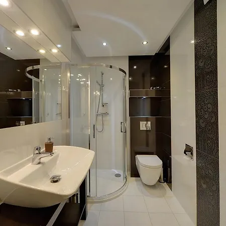 Eleganckie I Stylowe Sun Seasons 24 W Karpaczu Z Parkingiem By Renters Karpacz